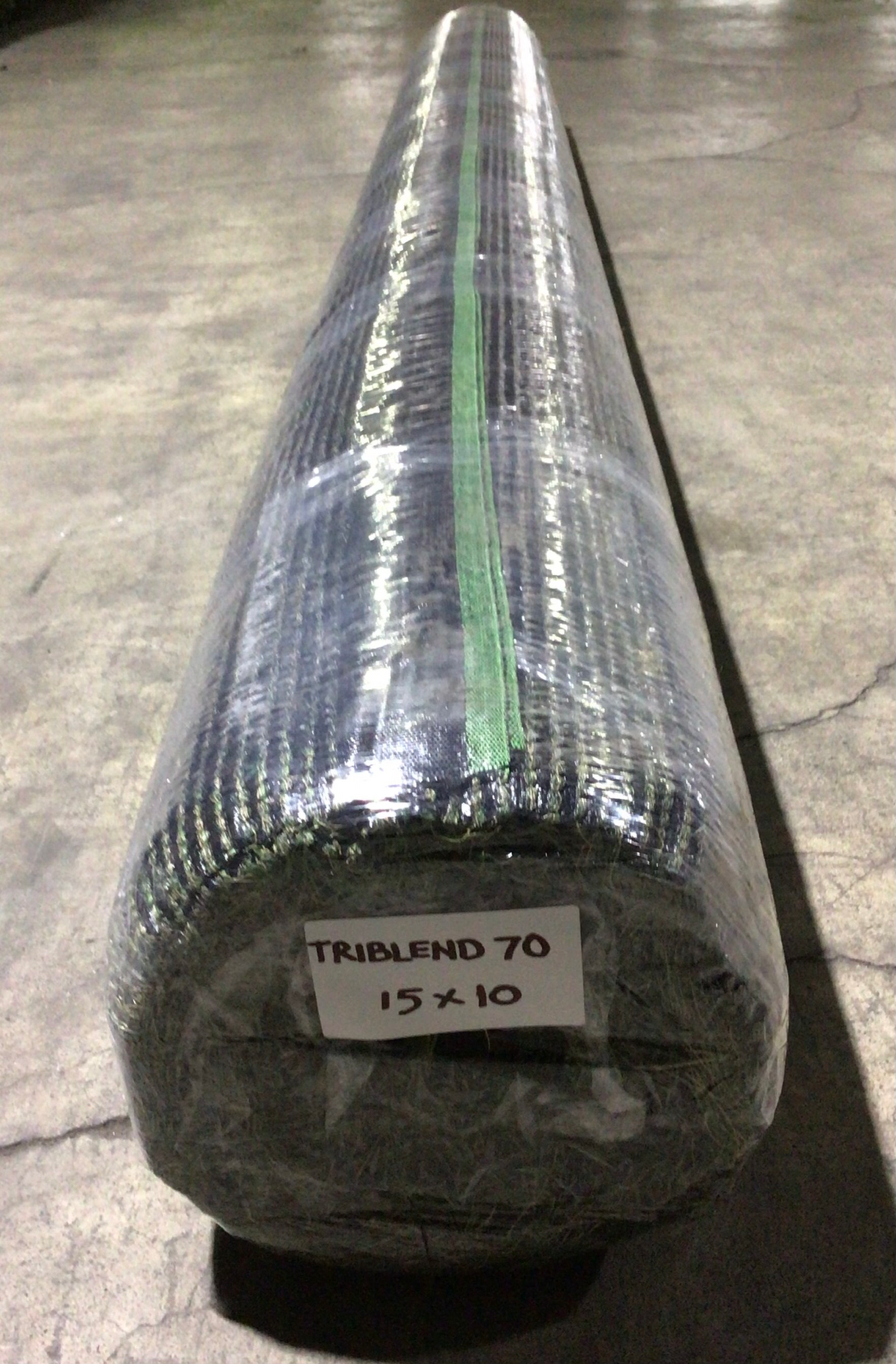 Triblend 70 | 15ft x 10ft Roll | High-Density Landscape Turf