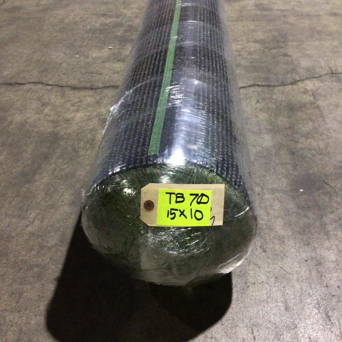Triblend 70 | 15ft x 10ft Roll | High-Density Landscape Turf